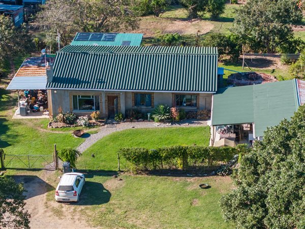 8 464 m² Smallholding 8 464 m² Smallholding