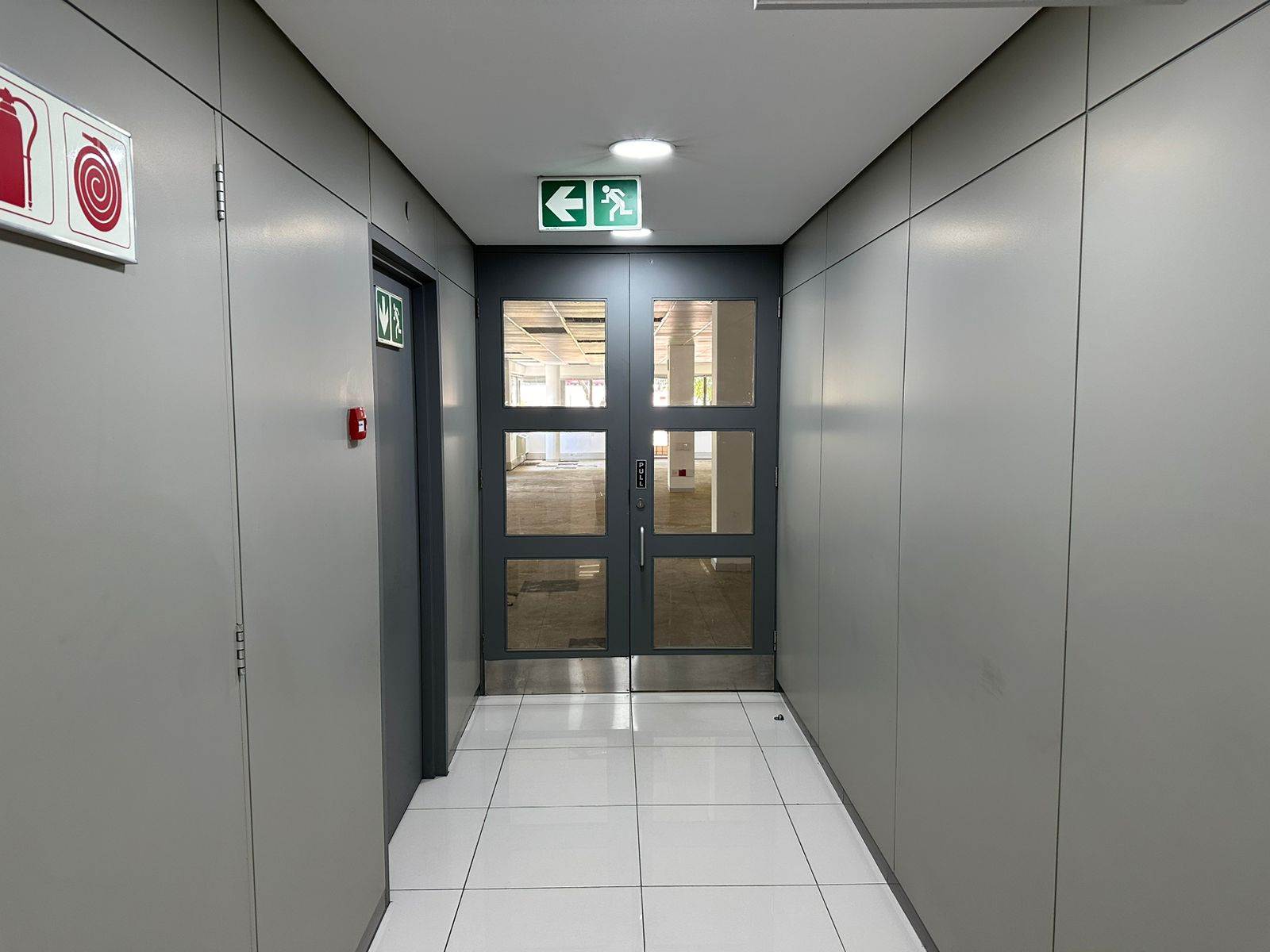 601  m² Commercial space in Woodmead photo number 3