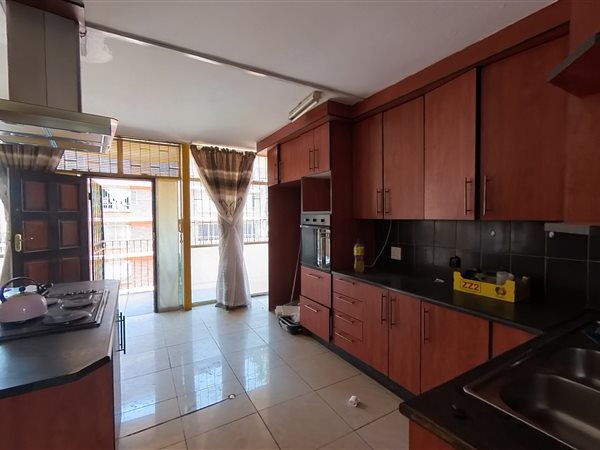 2 Bed Apartment