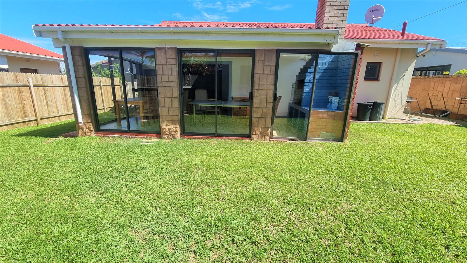 1.5 Bed House in Hartenbos photo number 20