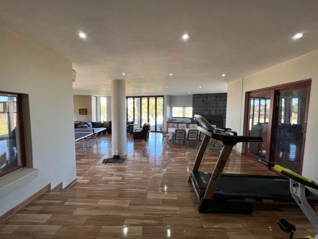 5 Bed House in Mooikloof Equestrian Estate photo number 13