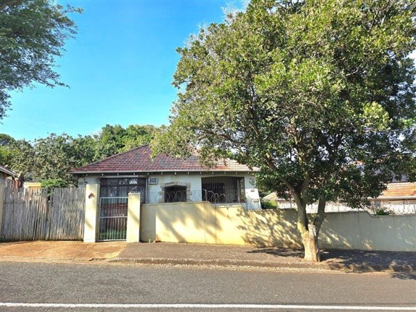 3 Bedroom House 3 Bedroom House