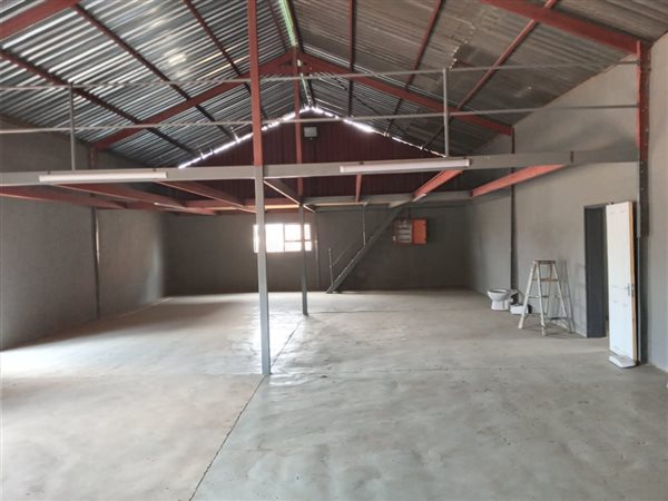 258  m² Industrial space