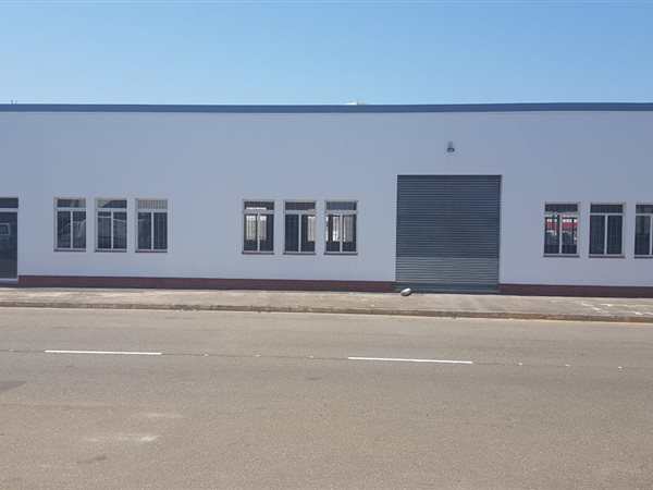 239  m² Industrial space