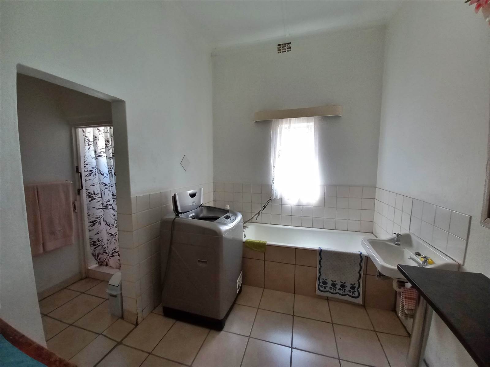 3 Bed House in Calitzdorp photo number 15