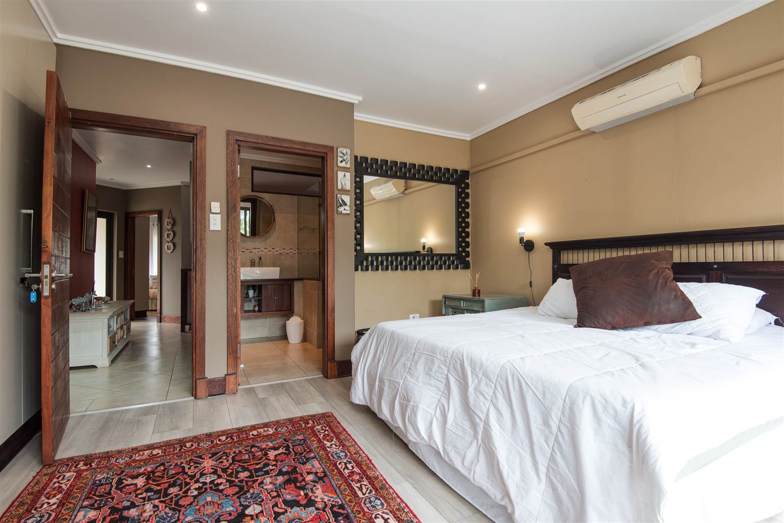 4 Bed Duplex in Zimbali Estate photo number 20