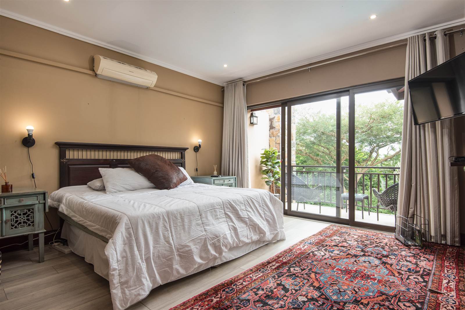 4 Bed Duplex in Zimbali Estate photo number 4