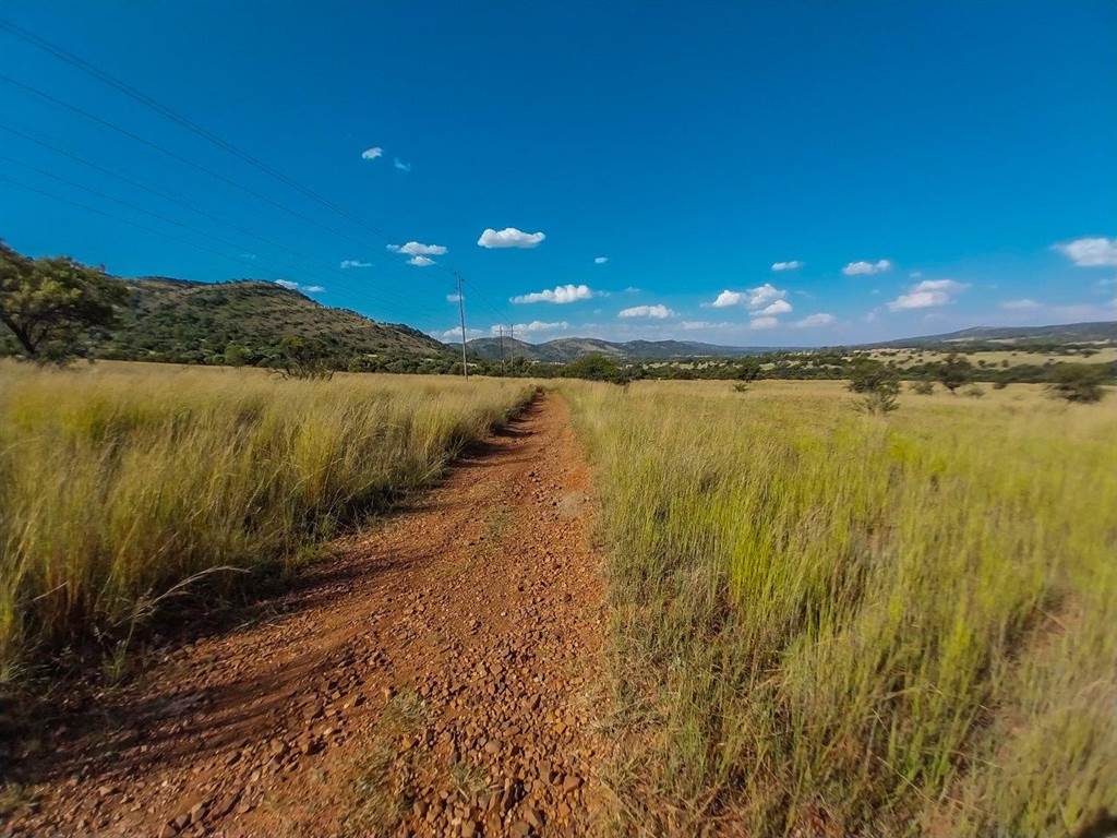 21.5 ha Land available in Broederstroom photo number 10