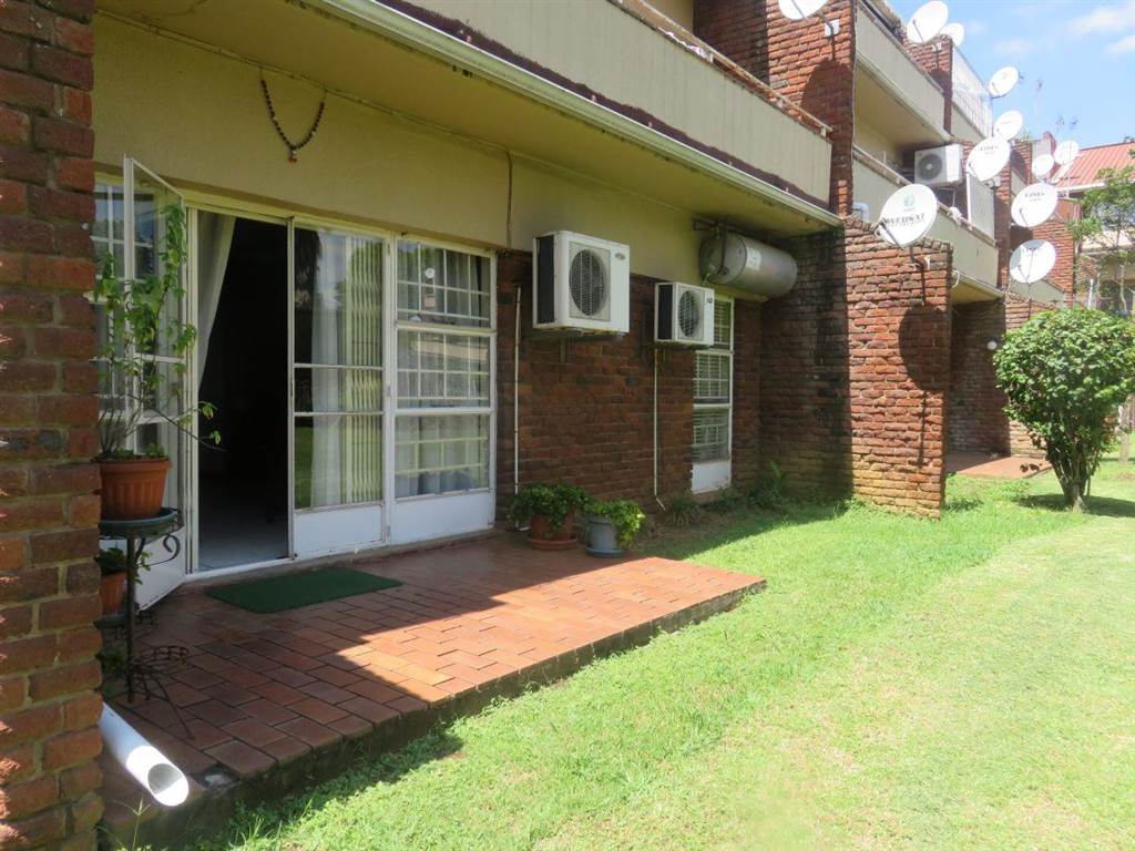 2 Bed Apartment in Scottsville photo number 17
