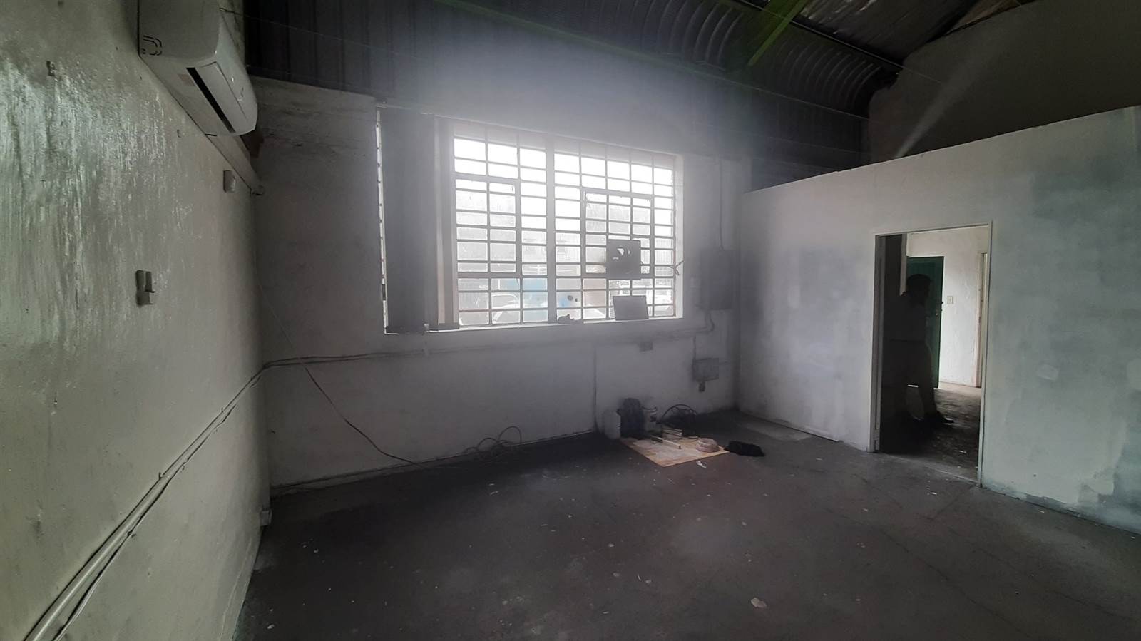165  m² Industrial space in Pinetown Central photo number 5