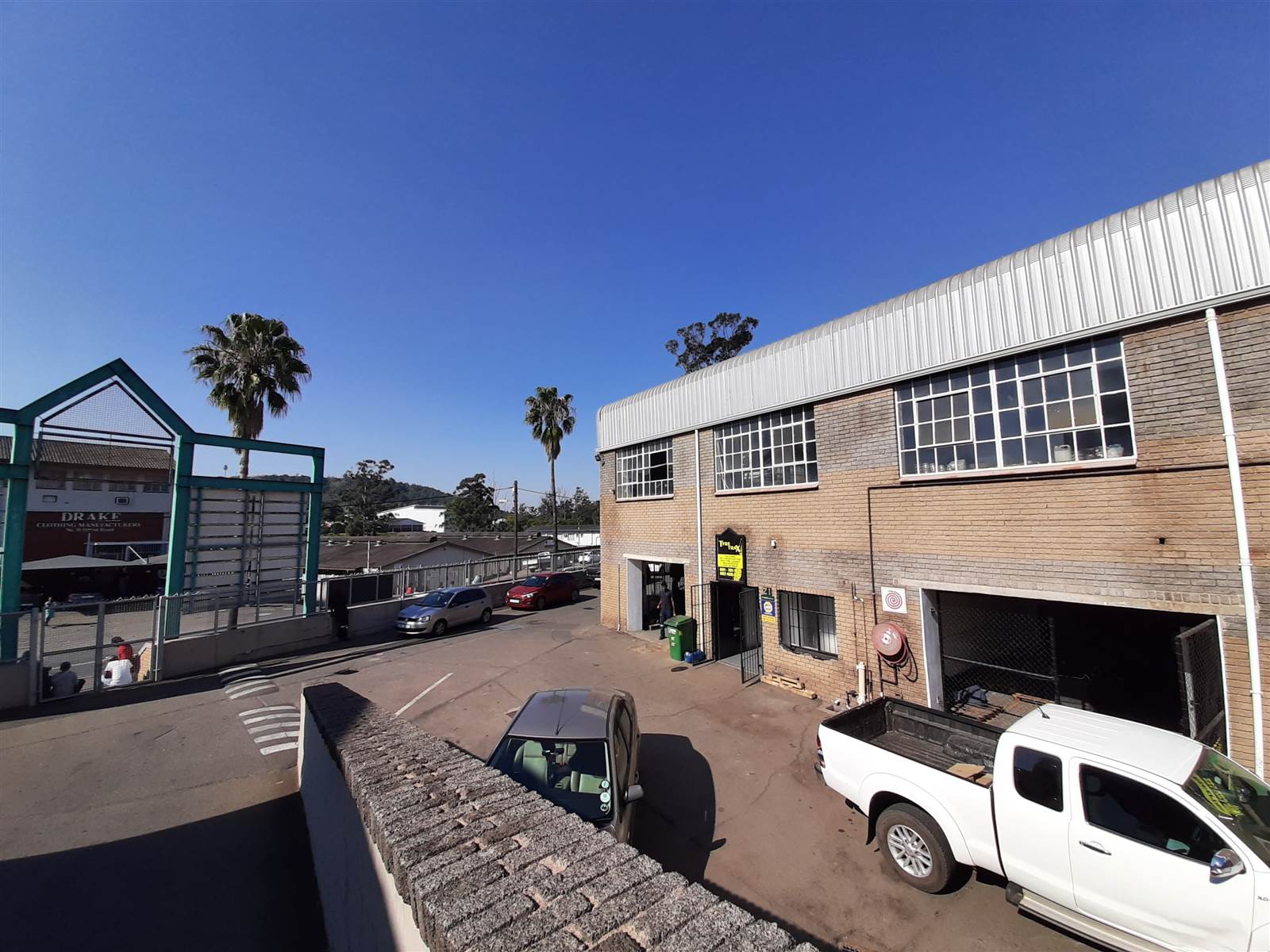 165  m² Industrial space in Pinetown Central photo number 2