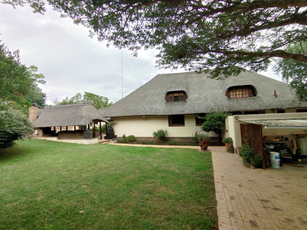 4 Bed House in Randjesfontein photo number 24