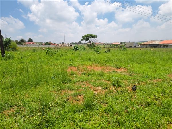 2 855 m² Land