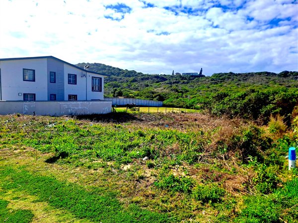 1 487 m² Land