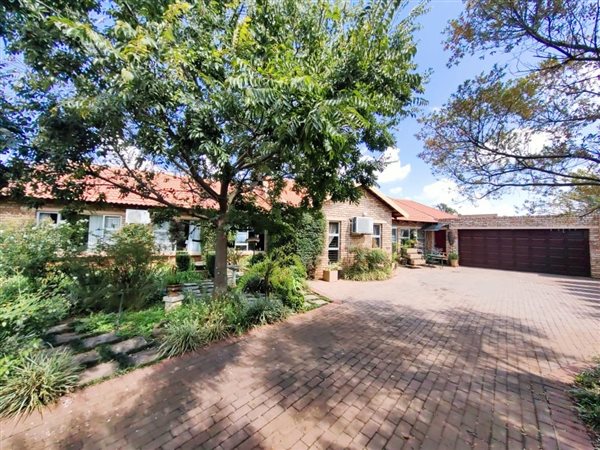 4 Bed House in Baillie Park