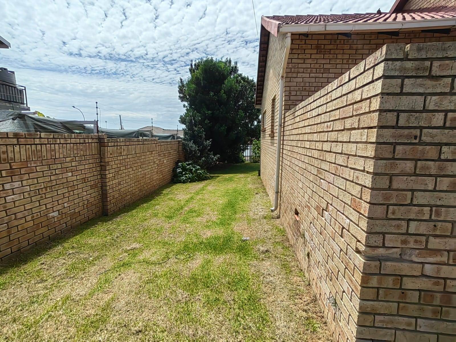 2 Bed House in Parys photo number 7