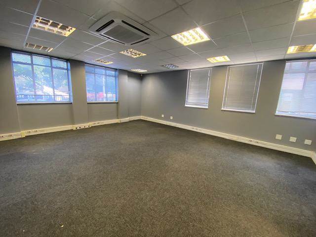 1575  m² Commercial space in Pinelands photo number 30