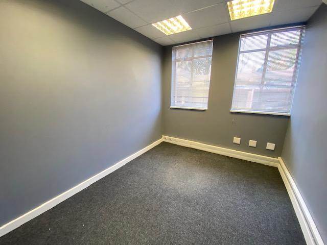 1575  m² Commercial space in Pinelands photo number 13