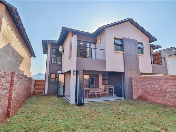 3 Bedroom House 3 Bedroom House