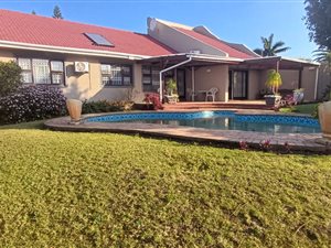 House in Beacon Bay