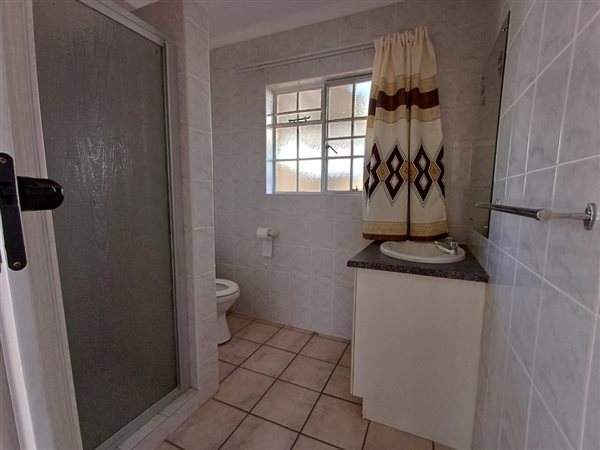 2 Bedroom Townhouse 2 Bedroom Townhouse