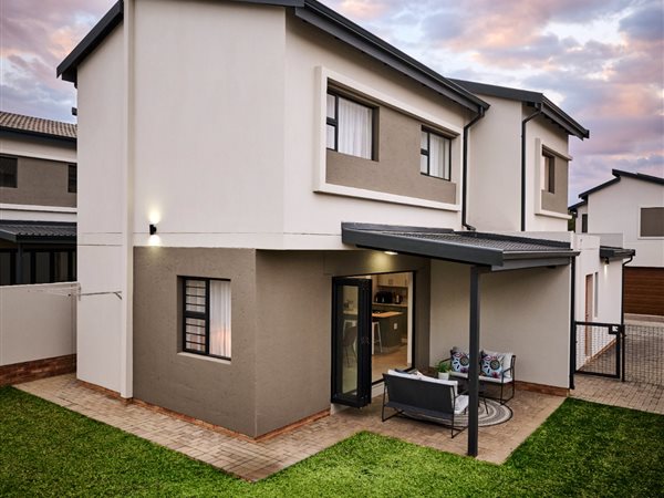 3 Bedroom House 3 Bedroom House