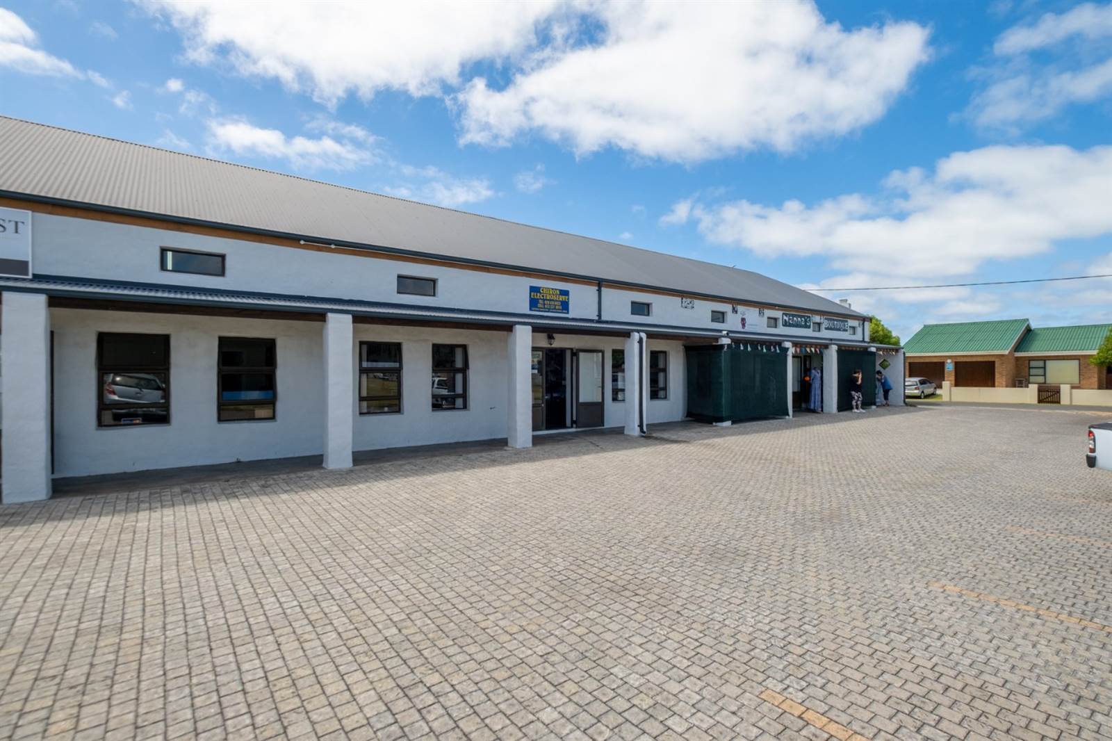 90  m² Commercial space in Struisbaai photo number 1