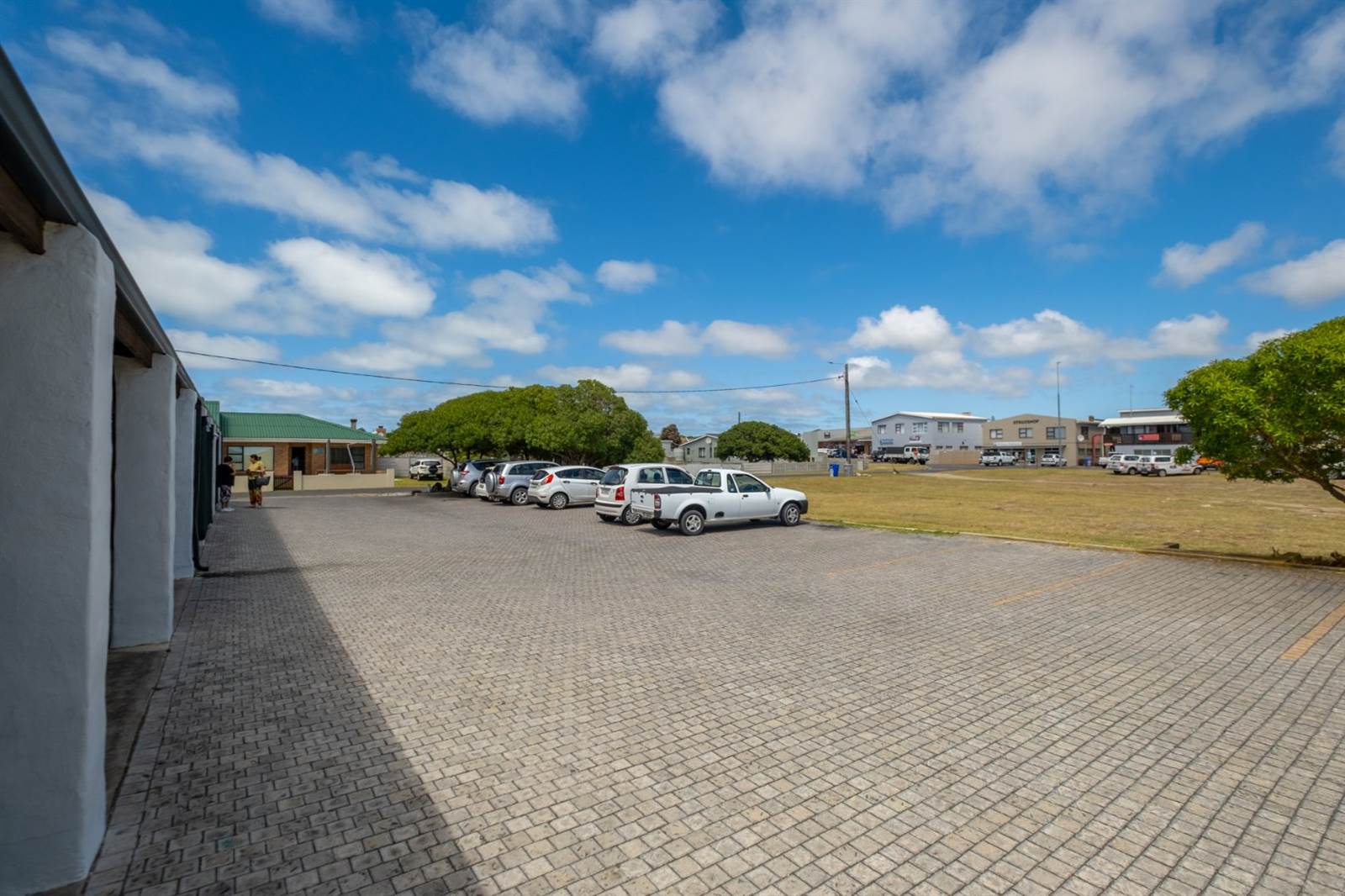 90  m² Commercial space in Struisbaai photo number 3