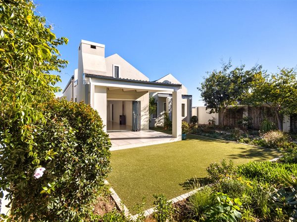 3 Bedroom House 3 Bedroom House