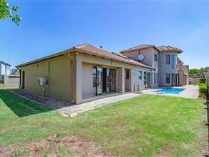 6 Bed House in Zambezi Country Estate