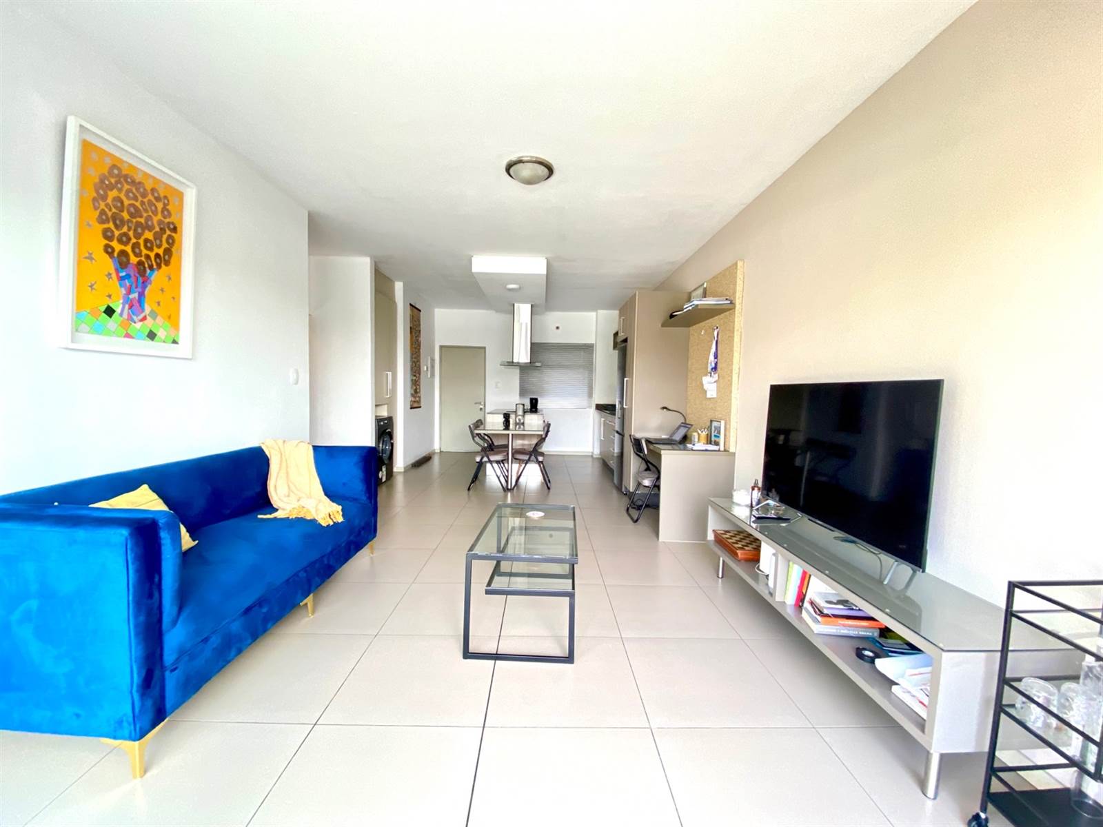 2 Bed Apartment in Rivonia photo number 11