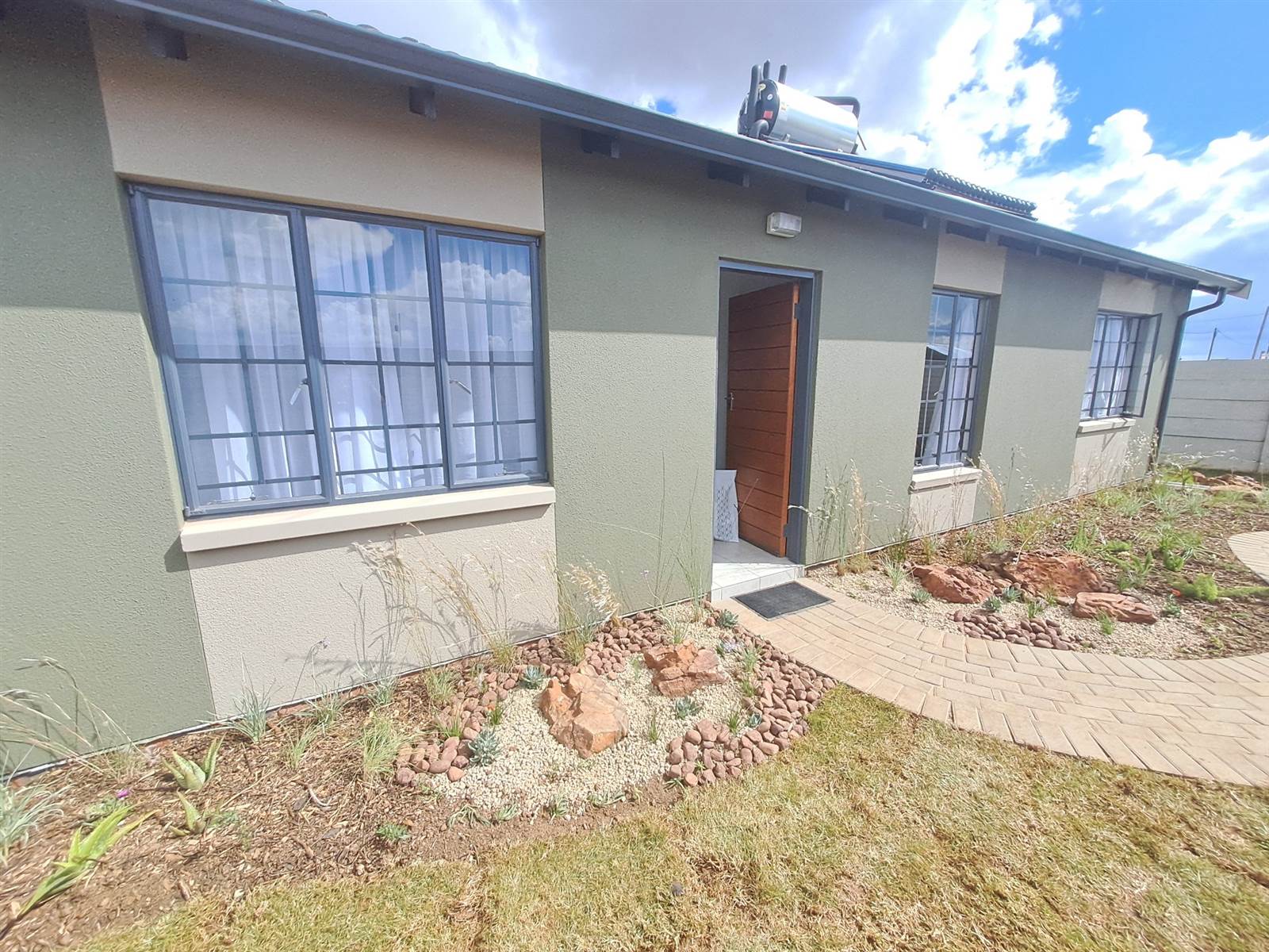 3 Bed House in Pimville photo number 18