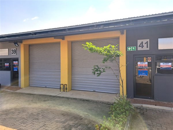 271  m² Industrial space