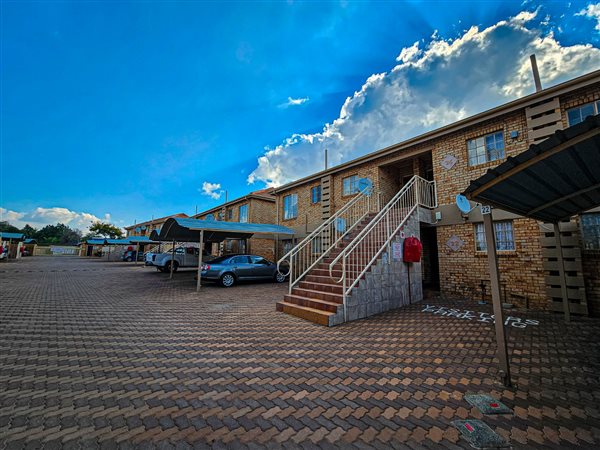2 Bed Apartment in Helikon Park