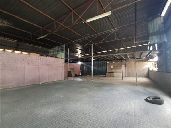 750  m² Industrial space