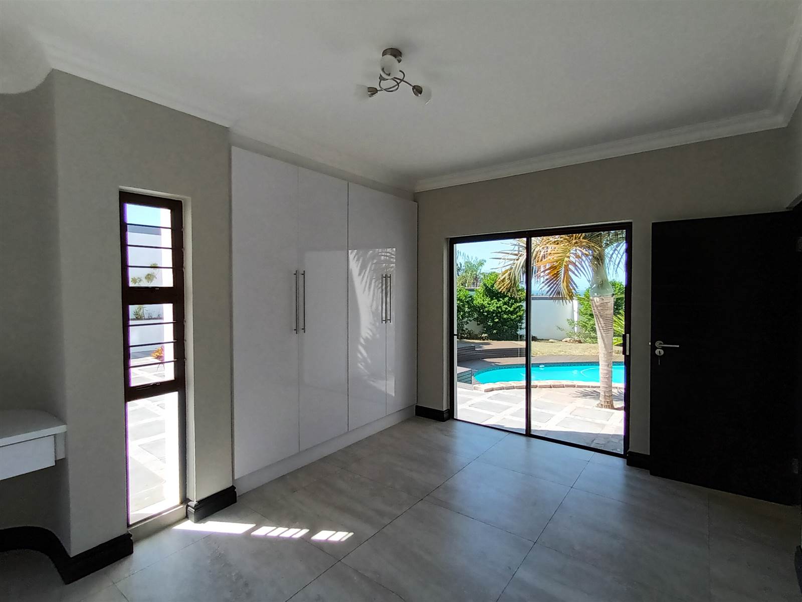 6 Bed House in La Lucia photo number 14