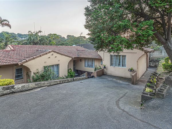 3 Bedroom House 3 Bedroom House
