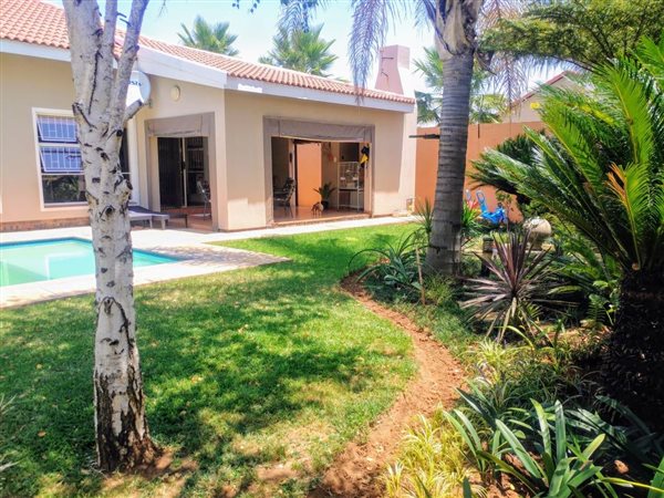 3 Bedroom House 3 Bedroom House