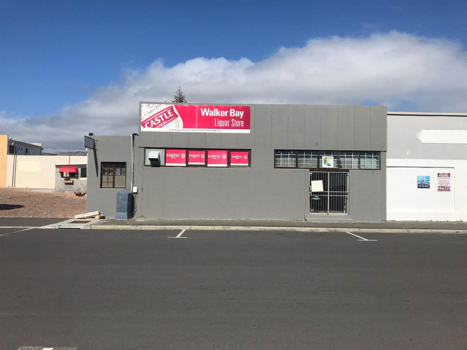 Retail space in Gansbaai and surrounds photo number 7