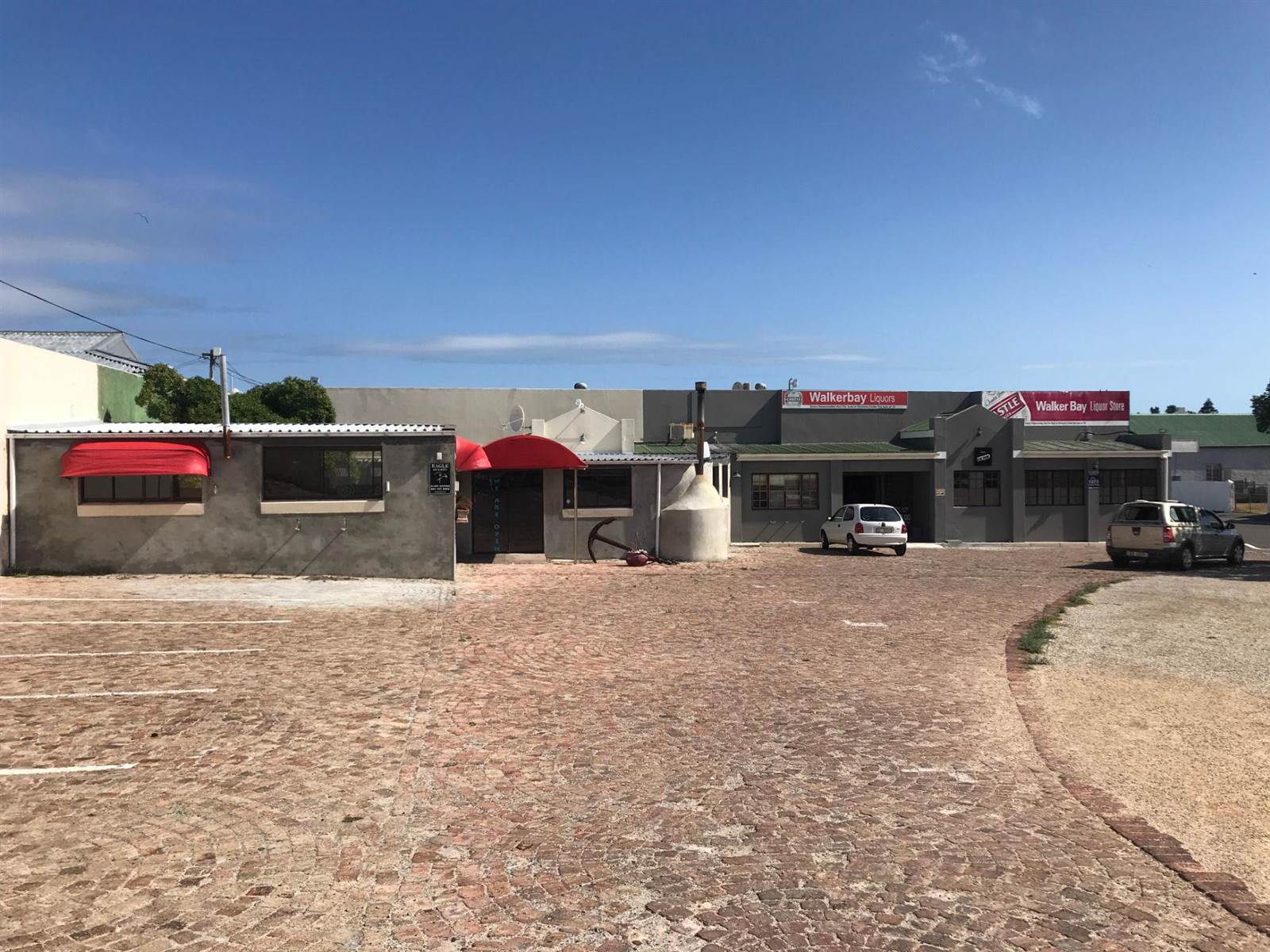 Retail space in Gansbaai and surrounds photo number 1