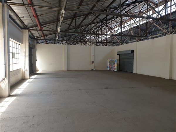 380  m² Industrial space in Ophirton