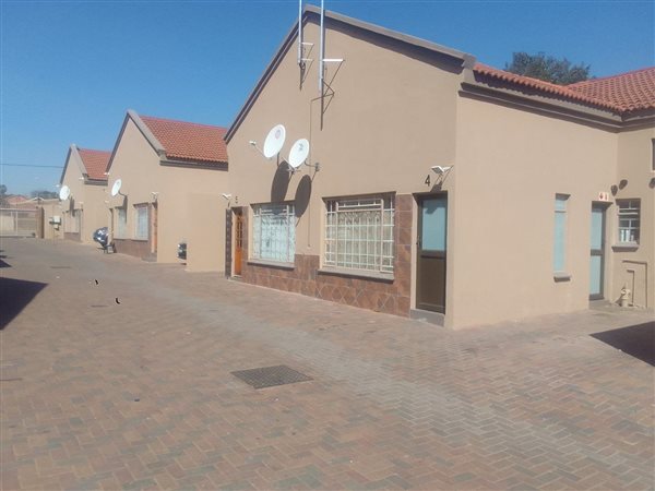 Commercial space in Annadale