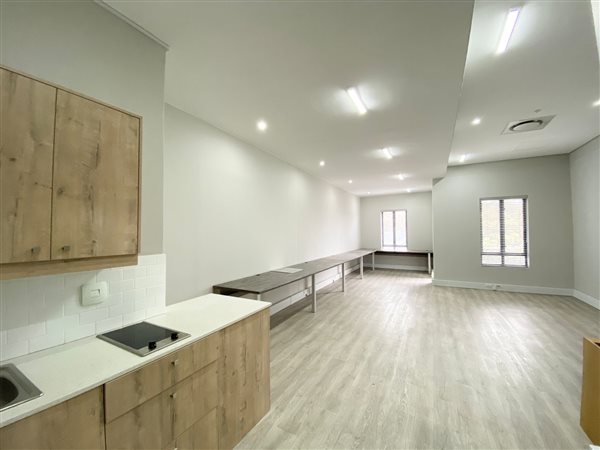 58 m² Commercial space 58 m² Commercial space
