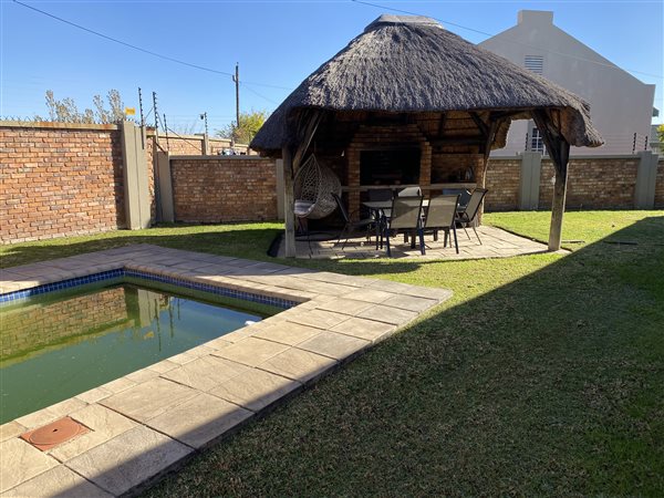 3 Bedroom House 3 Bedroom House
