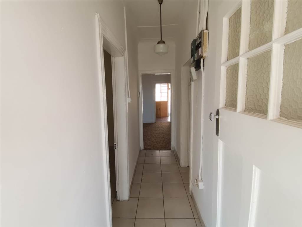 3 Bed House in Krugersdorp West photo number 15