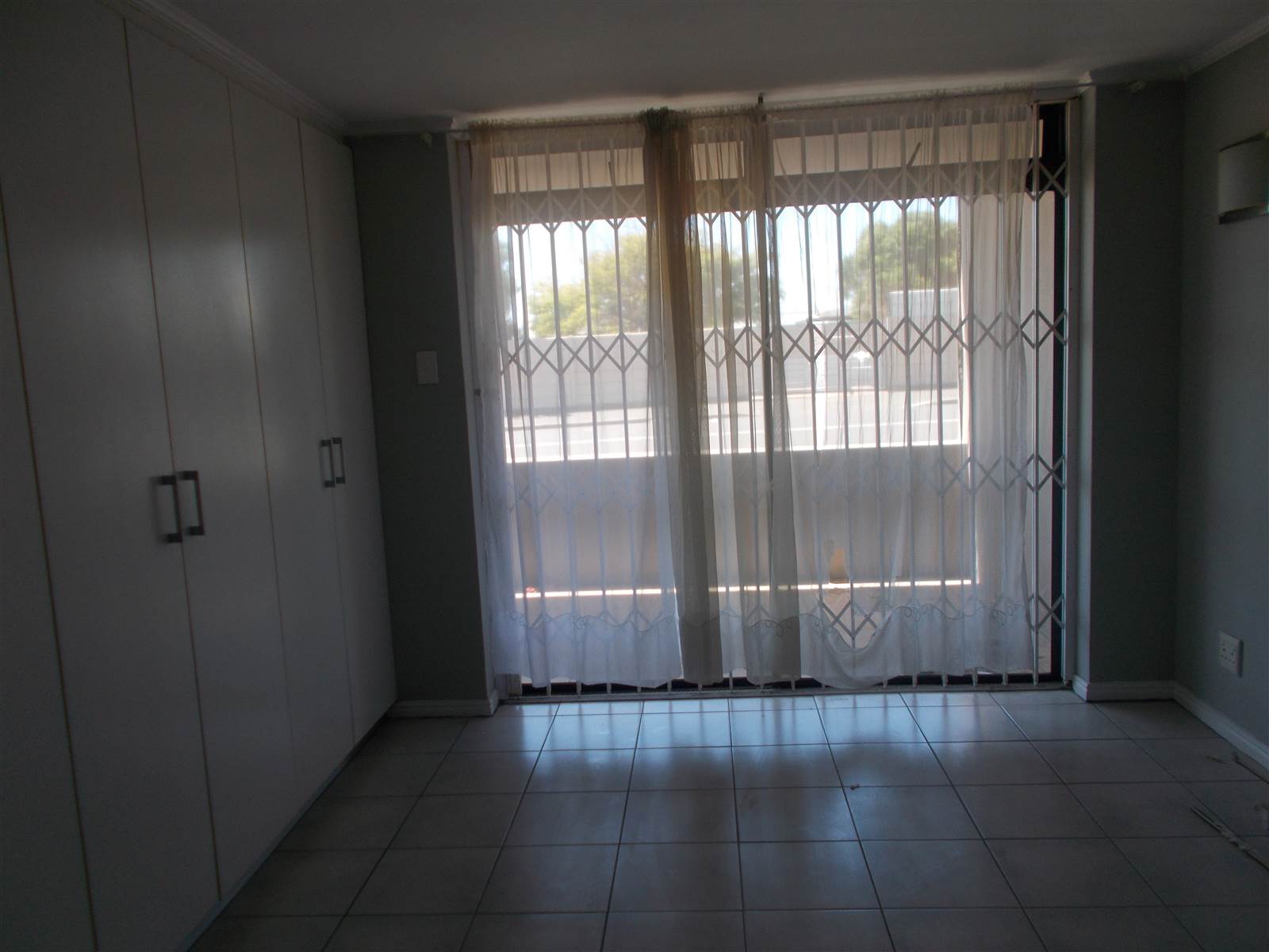 2 Bed Apartment in Gansbaai and surrounds photo number 14