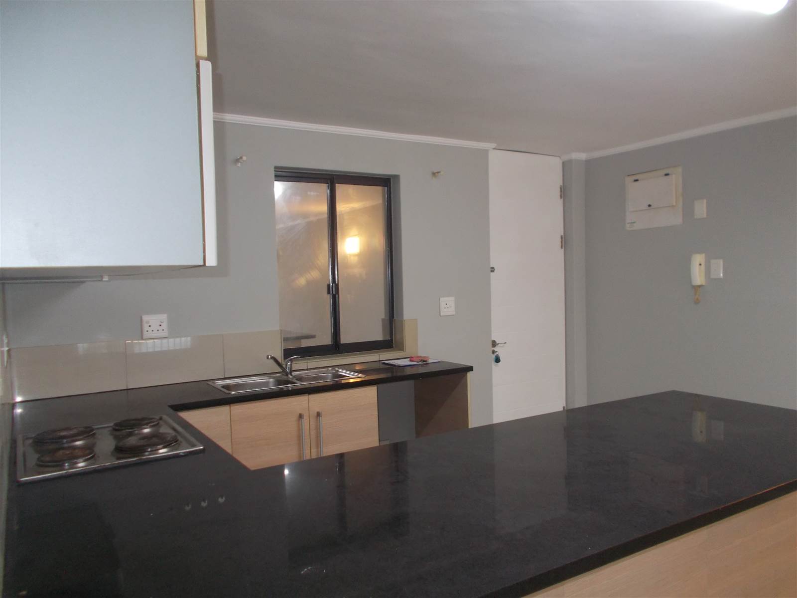 2 Bed Apartment in Gansbaai and surrounds photo number 9