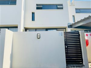2 Bed Townhouse in Die Wilgers