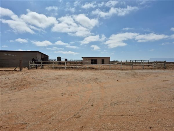 8 ha Farm 8 ha Farm