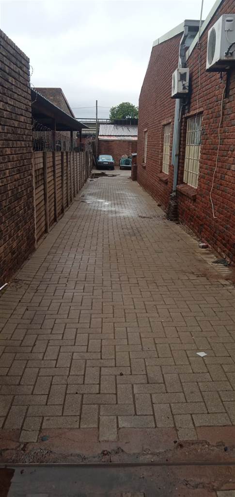 200 m² Land available in Pretoria North photo number 9